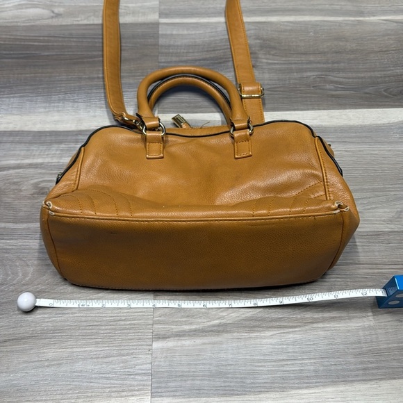 Steve Madden crossbody bag - Picture 4 of 13